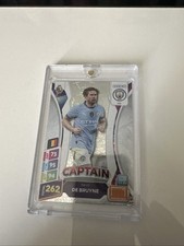Kevin de Bruyne 2025 Captain Silver Scratch Refractor Panini Plus Xl Adrenalyn