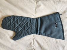 aga oven glove  gauntlet