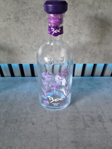 Empty boe violet gin glass - empty,