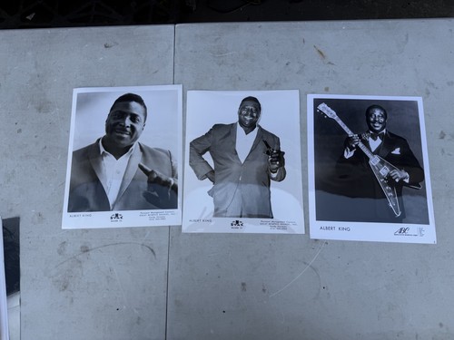 Lot albert king posing w - lot,