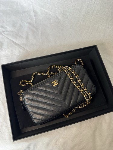 Authentic chanel black chevron - authentic,