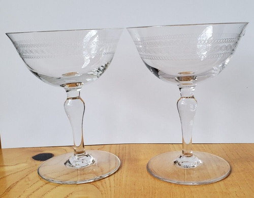Vintage set crystal - of, 2