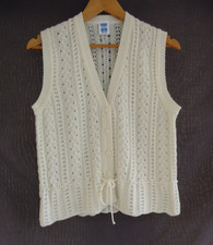 BNWoT BHS vint cream machine knit sleeveles Waistcoat Size 16 Label S18 Bust 40"