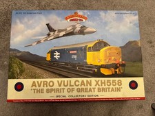 OO Bachmann 30-375 Avro Vulcan XH558 The Spirit Of Great Britain Class 37 Pack