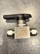 10MM OD SWAGELOK SS-44S10MM