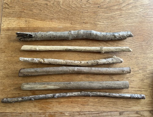 56cm long straight ish - long,