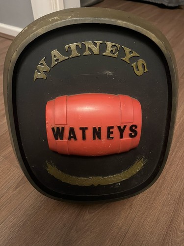 Watneys red barrel vintage - watneys,