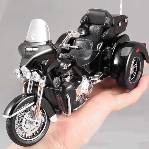 Scale alloy diecast motor - scale,