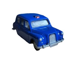 Vintage Dinky Austin FX4