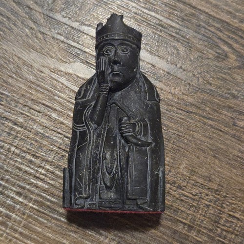 Vtg lewis chessmen queen - vtg,