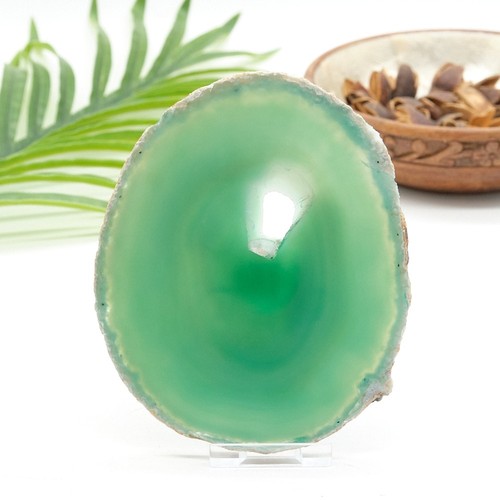 Large green agate slice with - agate,