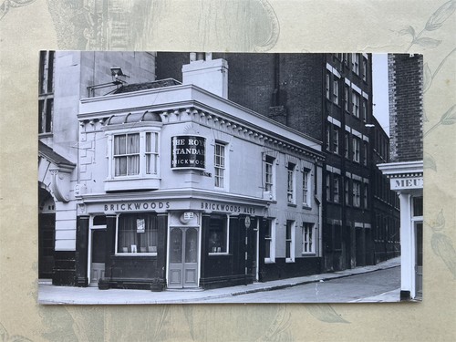 Royal standard brickwoods - 'royal, standard'