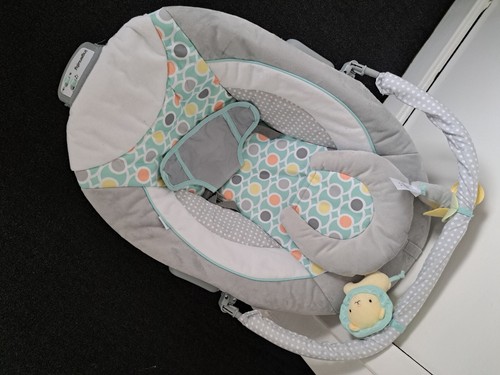 Baby bouncer chair - bouncer, used