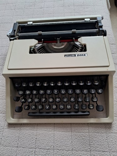 Olivetti dora vintage working - olivetti,