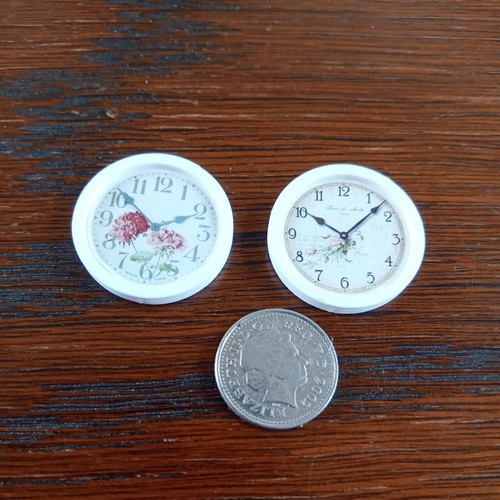 Dolls house miniature pair - dolls,
