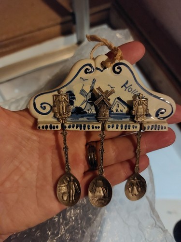 Delft blauw spoon - holder, with