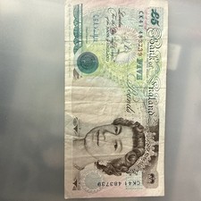 Five pounds ck41 483739 - pounds,