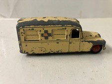 VINTAGE DINKY TOYS 253 DAIMLER