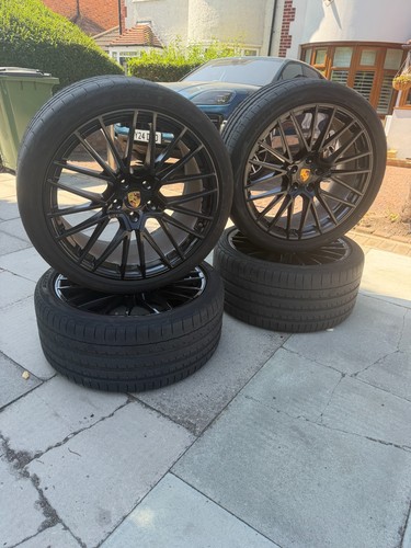 Genuine porsche cayenne rs - porsche,