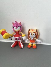 Jakks Pacific Sonic The Hedgehog Amy and Cream 4 Figure Bundle