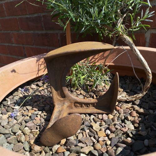 Victorian kendrick cast iron - cast, 3