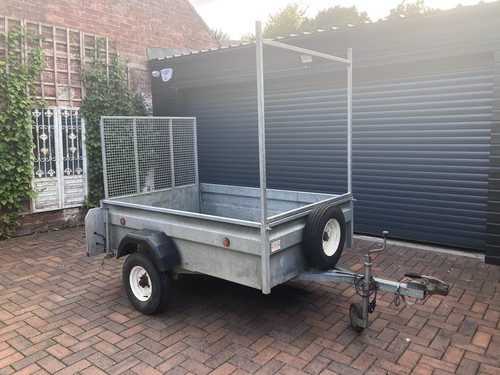 Trailer