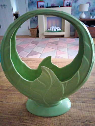 Beswick art deco green ceramic - art,
