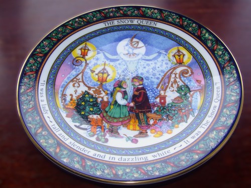 Royal worcester plate - royal,