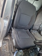 VAUXHALL VIVARO TRAFIC