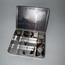 Vintage Alloy Fishing fly tin and flies.