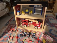 Pintoy John Crane Wooden Fire