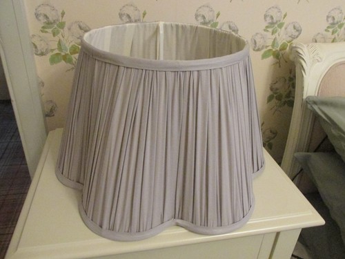 Lampshades empire scallop grey - empire,