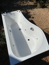 Jet Bath and Shower Enclosure, 1690mm x 900mm