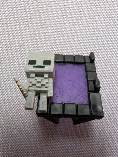 Whiter skeleton nether portal - whiter,