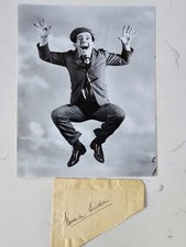 Norman Wisdom Photo and