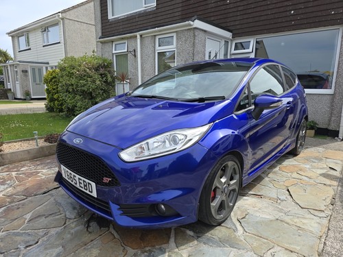 Ford fiesta st3 - st3, 2015