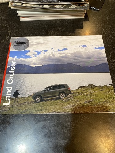 2011 toyota land cruiser - 2011,