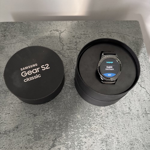 Samsung gear smartwatch - samsung,