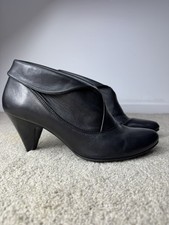 Carvela Black Leather Fold Over Heeled Shoes Size 7 Classic Smart Workwear