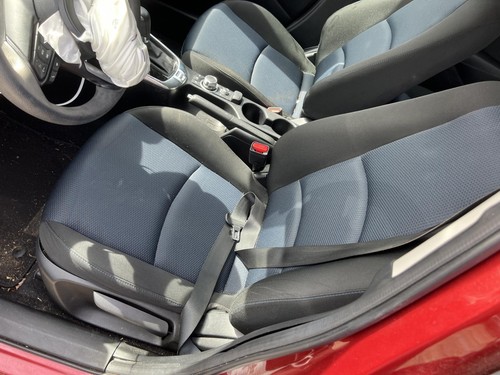 Front seat toyota yaris - seat,