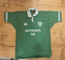 Ireland Rugby 2002- 2004 Shirt Size Medium Short Sleeve