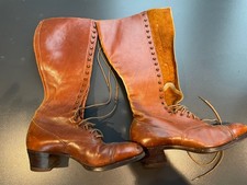 Antique Edwardian Boots, Lace