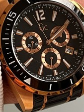 Guess Collection Sport Class