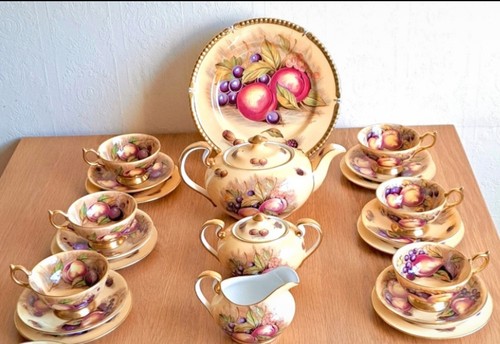 Aynsley orchard gold full tea - full,
