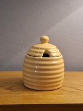 WM Bartleet & Sons 1750 T335 Traditional Porcelain Honey Pot. VGC