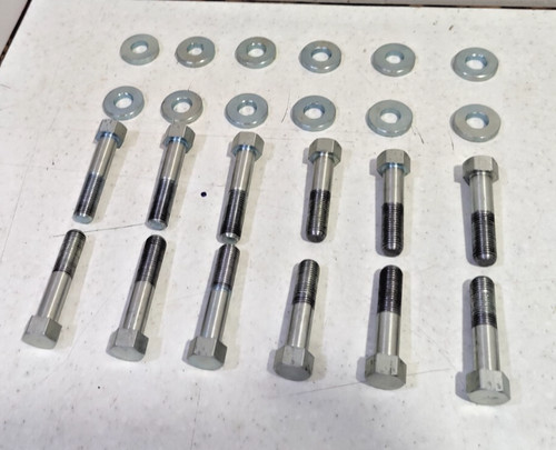 Cylinder head bolt - cylinder, set