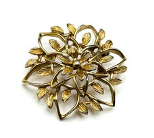 Vintage Signed Sarah Coventry