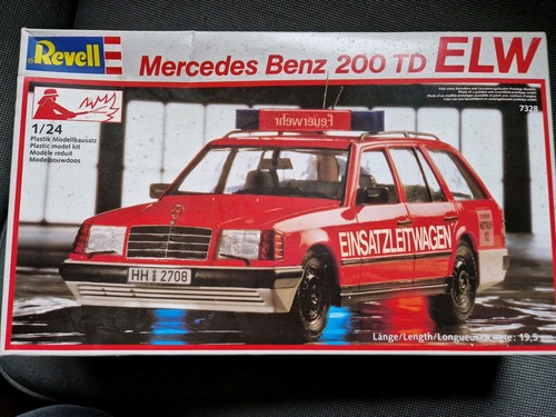 Revell scale mercedes - 1/24,
