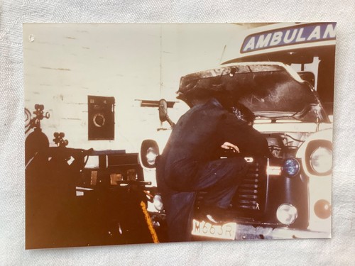 Mechanic working an - mechanic,