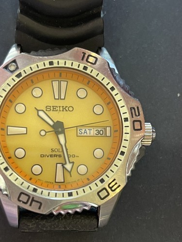 Rare yellow dial seiko - yellow, solar